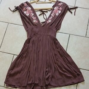 FOREVER 21 Womens Size L Backless Chocolate Brown & Pink Embroidered Mini Dress